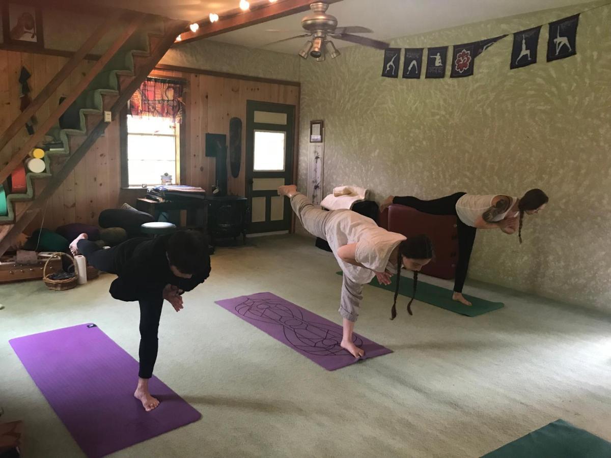 Sewall House Yoga Retreat Island Falls Экстерьер фото