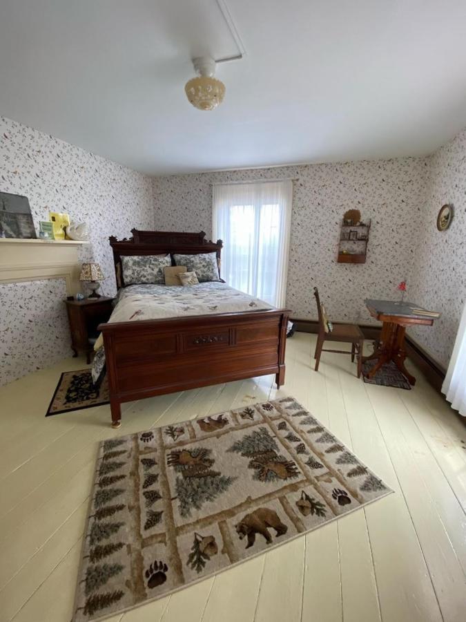 Sewall House Yoga Retreat Island Falls Экстерьер фото